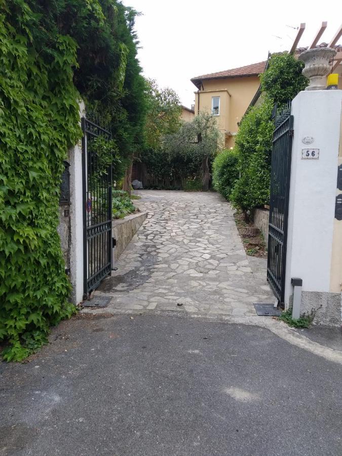 Villetta Con Giardino A Due Passi Dal Mare Imperia Eksteriør billede